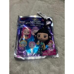 K Pop Demon Hunters Monogram Mystery Blind Bag Zoey Keychain